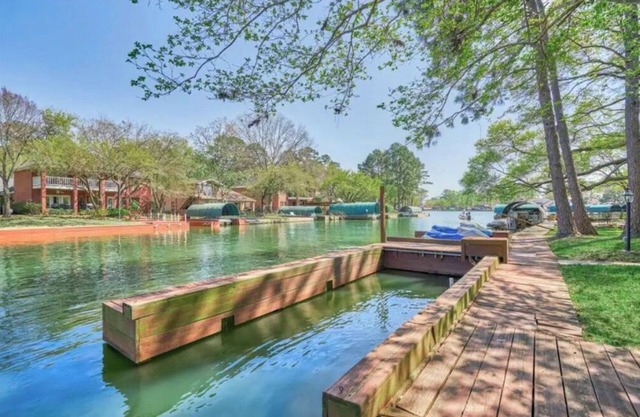 LakeFront, Kayaks,Grill, Boat Dock, Deck, Netflix