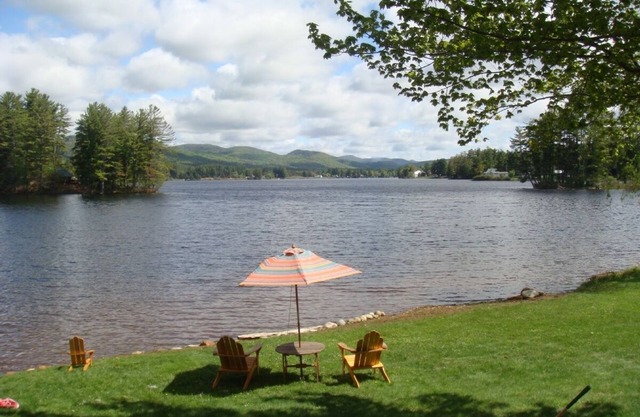 LAKEFRONT VACATION RENTAL ON LAKE ALGONQUIN-WELLS NY