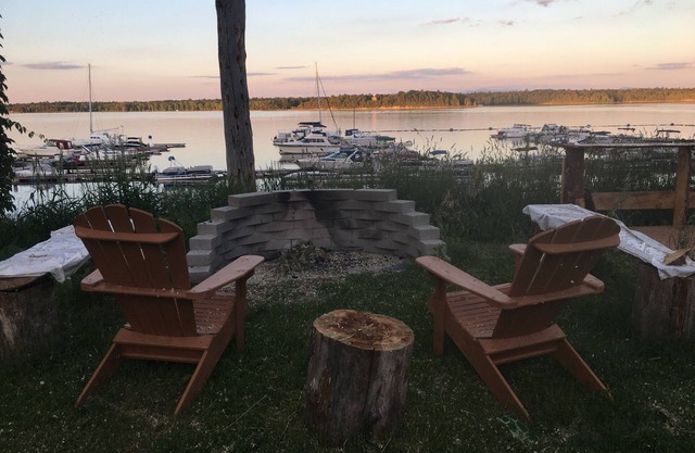 Lakeside Cottage #303 at Valcour Cottages