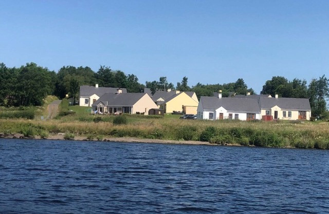 Lakeside Cottage In Kesh With Fabulous Views Over Lough Erne