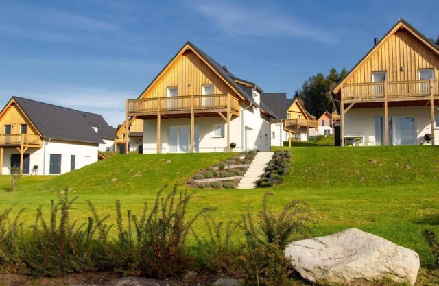 Lakeside Village 23 (+ sauna) by Interhome