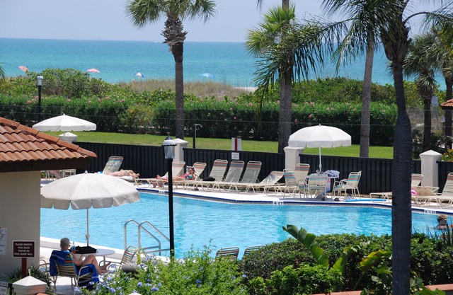Land's End: Gulf-front Luxury, WIFI, HDTV, Free phone, Beautiful