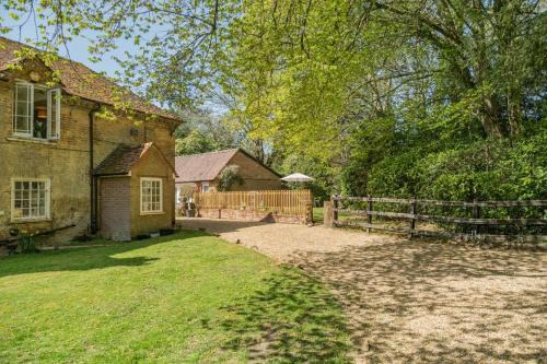 Landfords Cottage