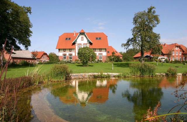 Landhaus Elbwiesen, Art Nouveau house Eg and 1st floor