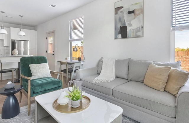 Landing | Amazing 1BD, Pool, Yoga Studio