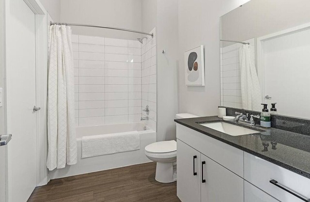 Landing at The Darby at Briarcliff - 1 Bedroom in Downtown North Kansas City