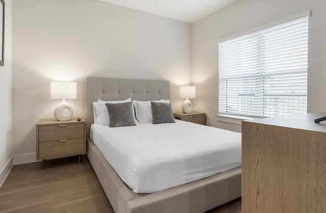 Landing at The Virginia - 2 Bedrooms in Seguin