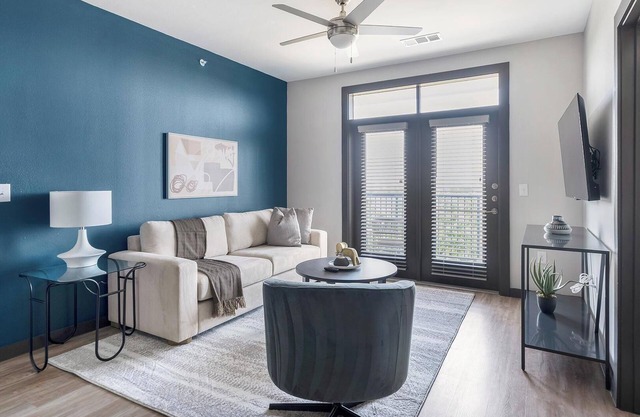 Landing | Beautiful 2BD, Rooftop Lounge, Game Room