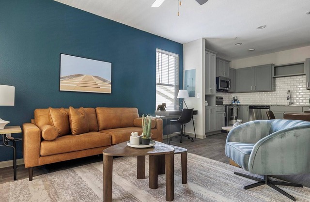 Landing | Chic 2BD, Gym, Clubhouse