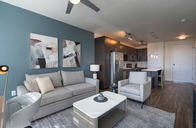 Landing | Stylish 1BD, Yoga Studio, Clubhouse