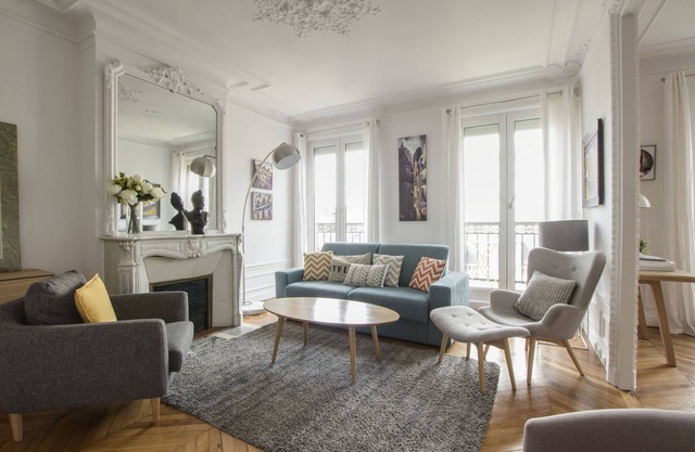Large 3-room apartment Miromesnil - Elysées - Etoile