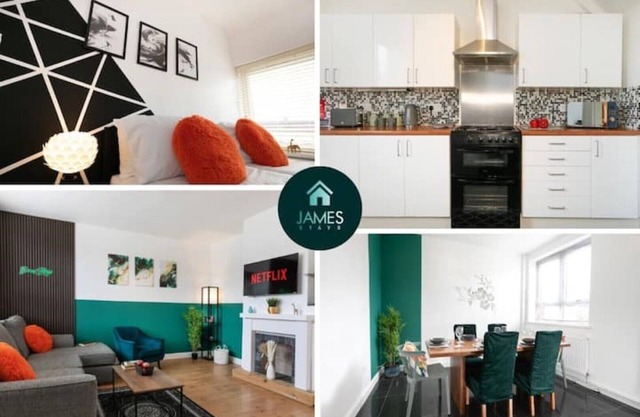 *Large 4 Bed*Sleeps 8*Central*Monthly Discounts*