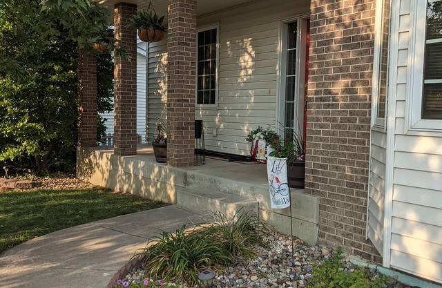 Large 4 bedroom in West Ames