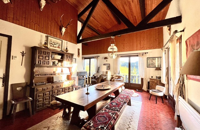 Large, charming chalet with exceptional south-facing view at 900 m altitude, sauna/wifi