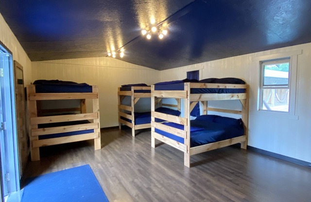 Large Family Suite - Sleep 6 plus