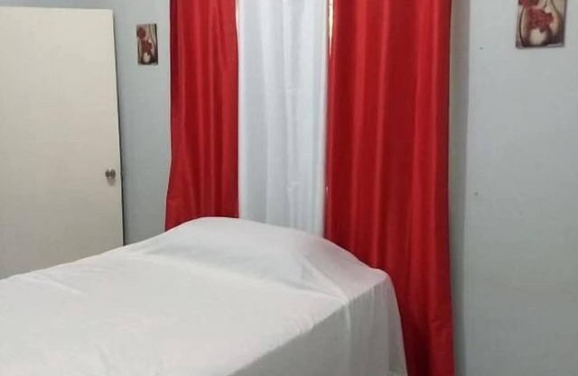 Large House that sleeps 16 excellent for Large Groups