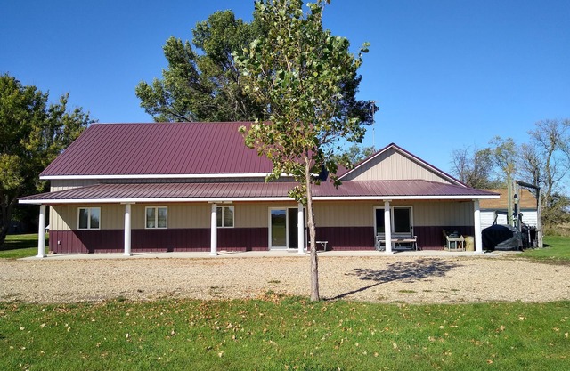 Large Private Lodge located in the middle of a hunters paradise