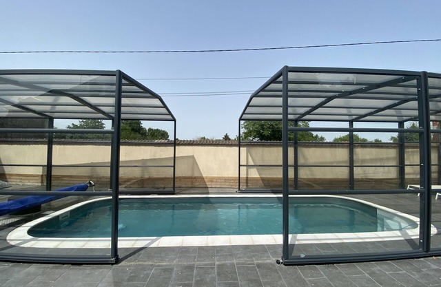Large self-catering cottage with private, covered, heated swimming pool and Nordic bath.