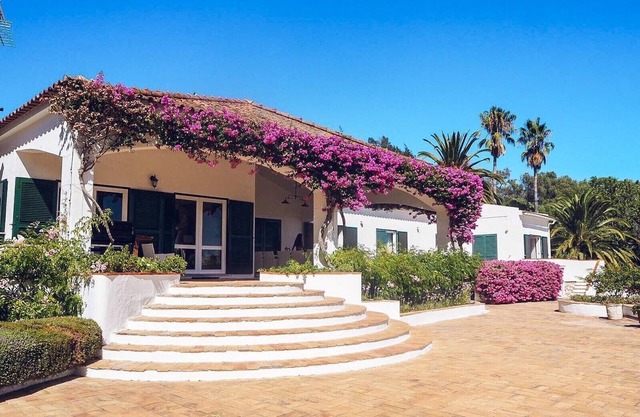 Large, stylish villa with private pool & tennis court. Sea View. Sleeps up to 20