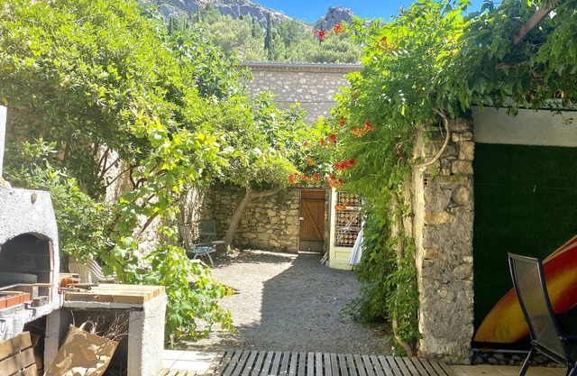 LARGE VILLAGE HOUSE WITH GARDEN AND TERRACE