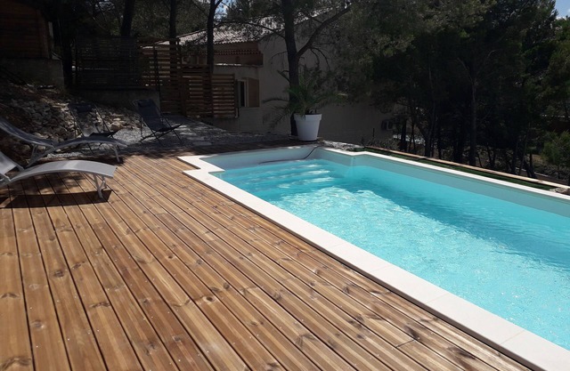 Large villa with pool in Provence near Les Baux de Provence, Nimes