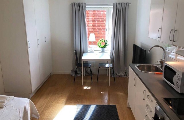 Lars 7 1407 #345 (1rok, 22kvm) Lovely rental unit Larsberg, Lidingo