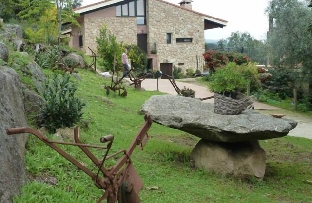 Las Casas de Agapito Rural Center in Gredos, capacity for 25 people in total