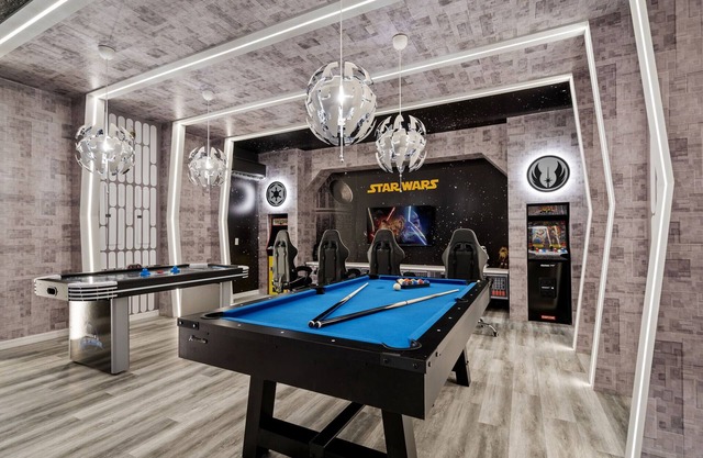 Last Minute Disney! Private Pool, Hot Tub, Game Room & Themed Bedrooms. Book Now! #117233