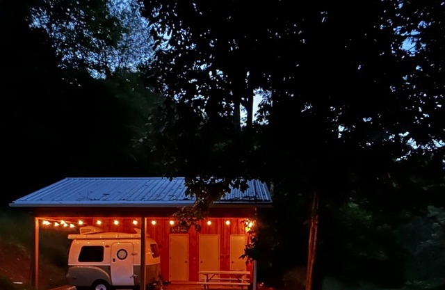 Laurel Hill Haven: Glamping in SW Virginia