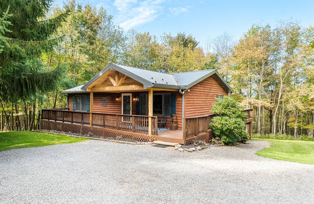 Laurel Ridge | Dog Friendly, Close to Wisp Resort