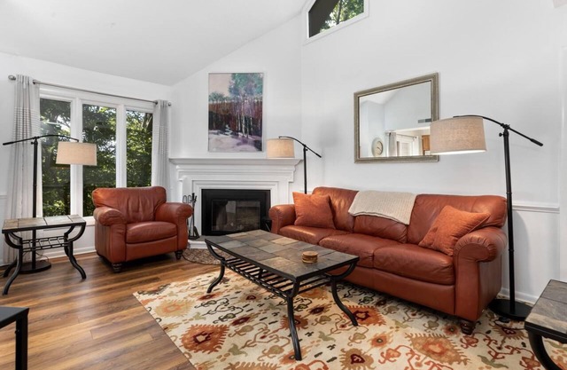 Laurelwood 25 with Wintergreen Advantage