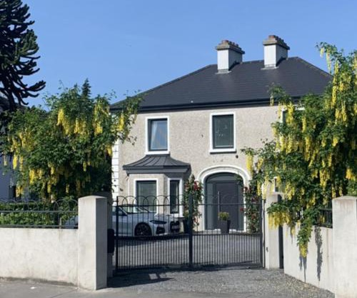 Lavally House