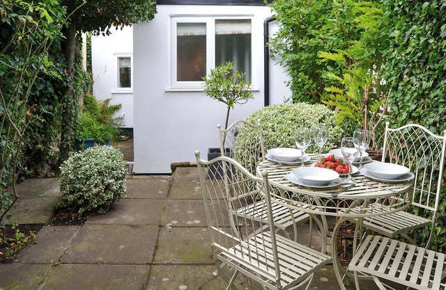 Lavenham Red Brick Cottage