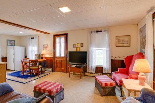 Lawrenceville Apartment with Deck Near Gaming Lands!