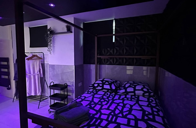 # Le 7 # Nuitée torride, balnéo, tantra Mulhouse centre