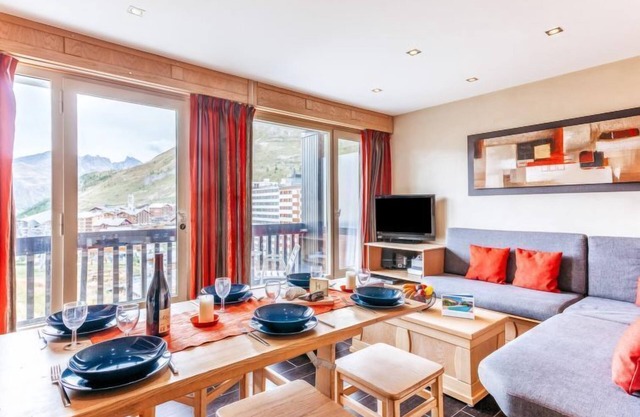 Le Bec Rouge (Le Lac) by Interhome