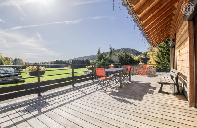 LE CHALET DE LA BOUCLE