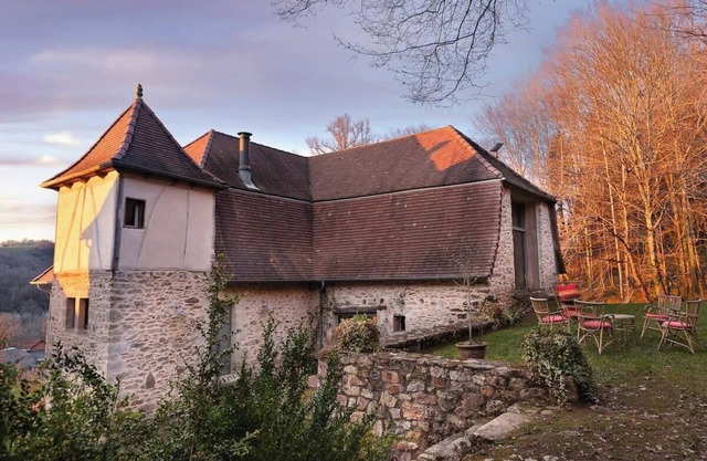 Le colombié, Superbe maison en pierre rénovée.