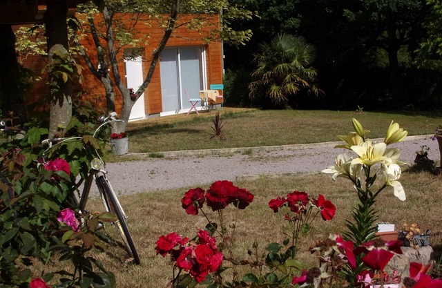 Le Corto Maltese, Not far from the GR 34 Independent bedroom with private bathroom and WC
