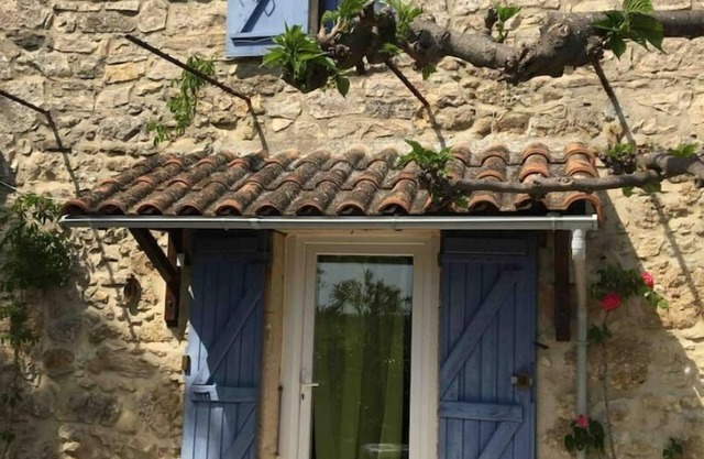 Le Mazet d'Eden with its private garden not overlooked