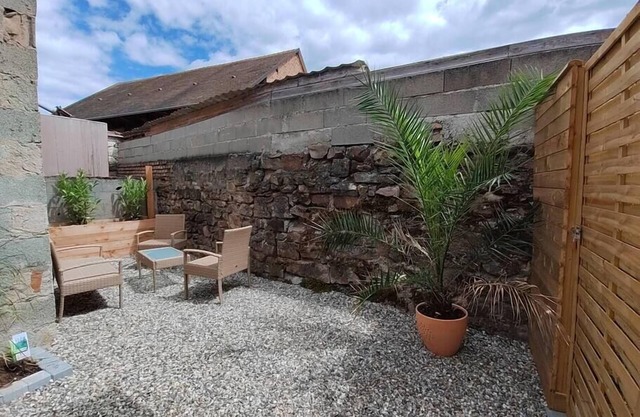 Le Nid - Independent apartment with exterior