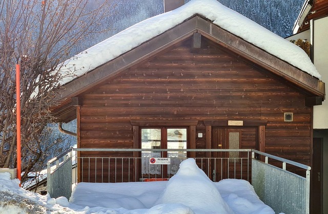 Le Petit Chalet - Nice Wallis View - 5 minutes to the ski lift - free drinks