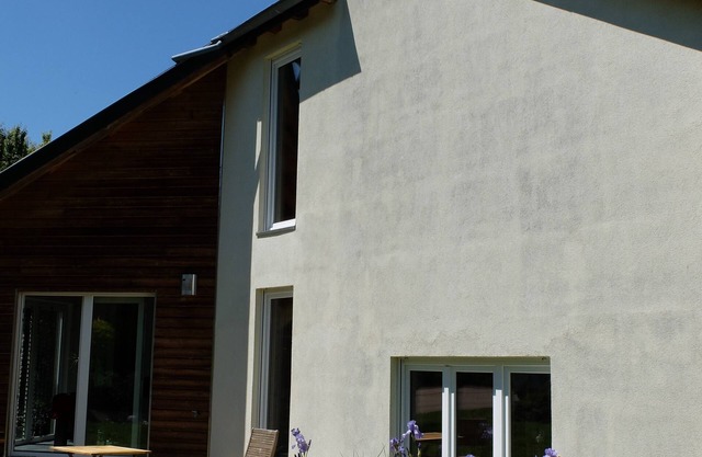 Le Refuge aux Papillons : Maison Chaleureuse à L'esprit Refuge Moderne