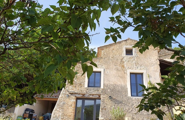 Le Satelas, charming gîte in Dieulefit, Drôme provençale with exceptional view