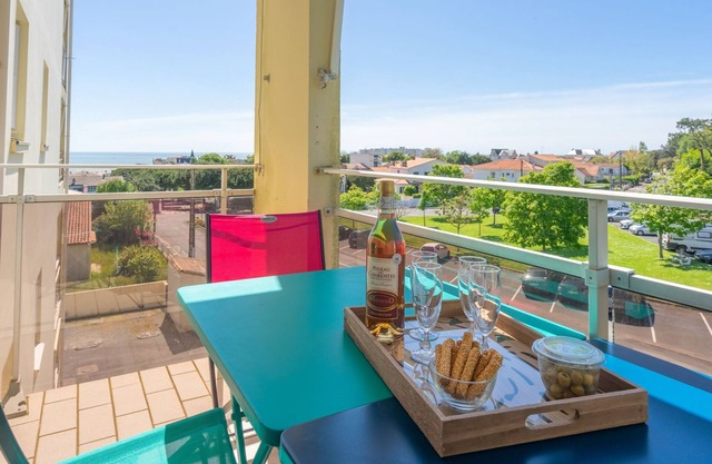 Le Yachting by Interhome