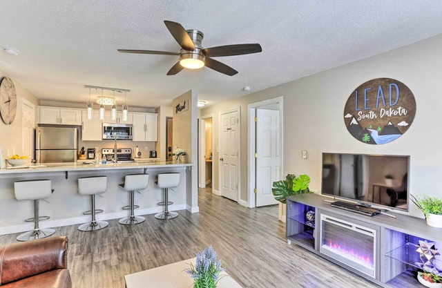 Lead Vacation Rental ~ 17 Mi to Sturgis