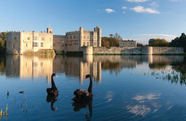 Leeds Castle Stable Courtyard Bed and Breakfast
