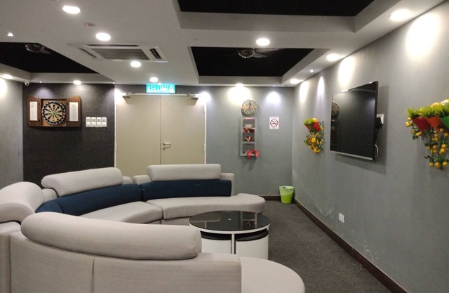 Lemon8 Hotel Apartment