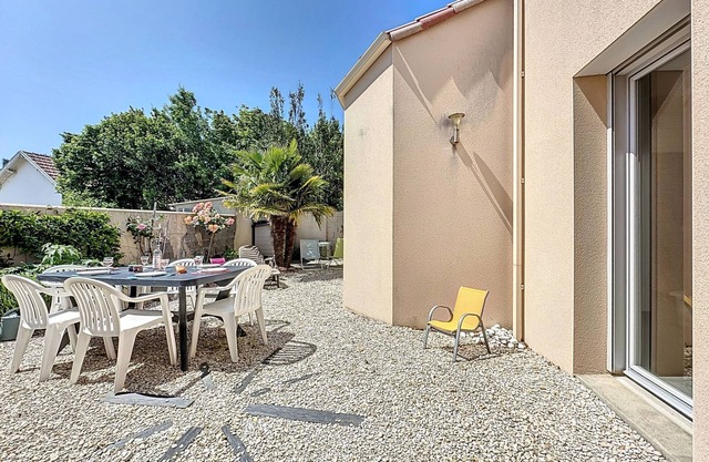 Les Embruns by Interhome