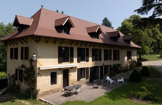 Les Jacines, vacation home